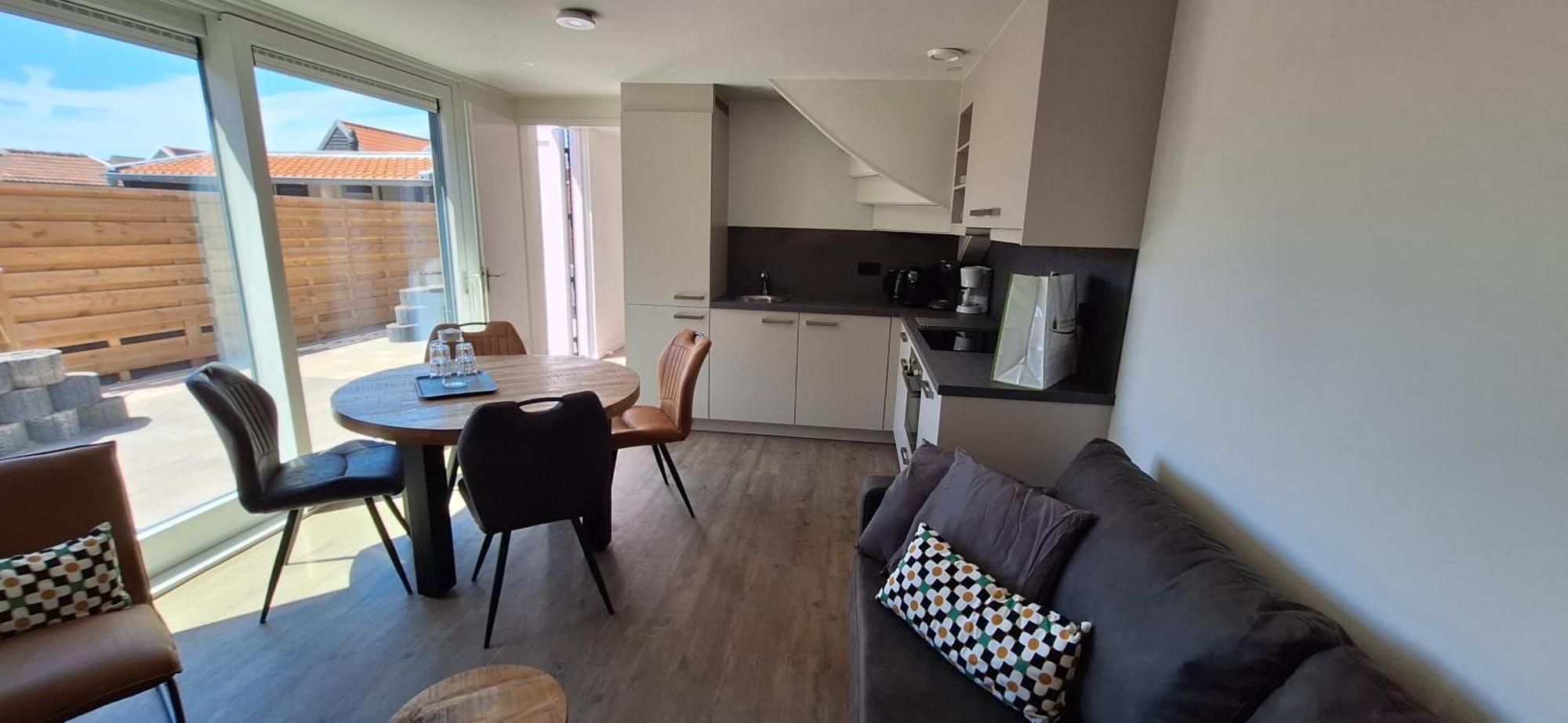 103B Nieuwe Vakantie Woning Met Sauna Vanaf Juli 2024 韦斯特卡佩勒 外观 照片
